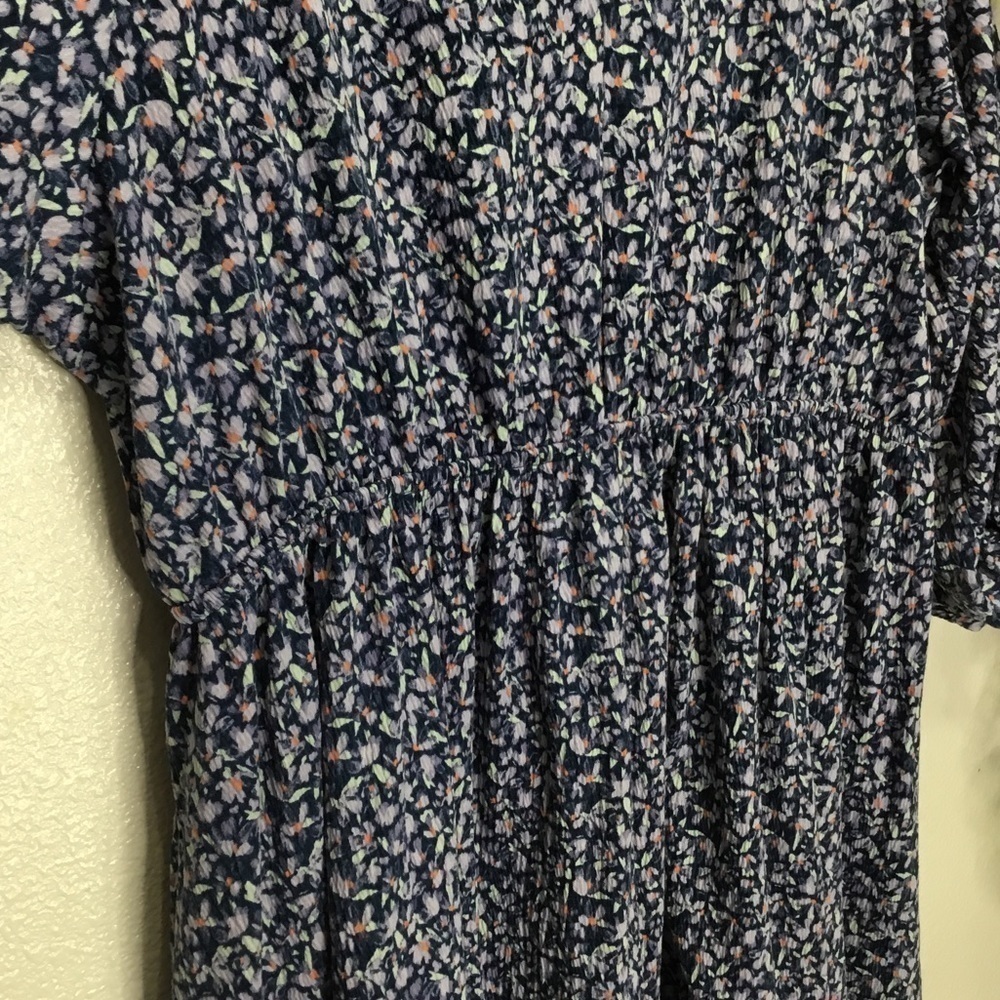 PLUS Ava & Viv Blue Floral Dress - Picture 5 of 6